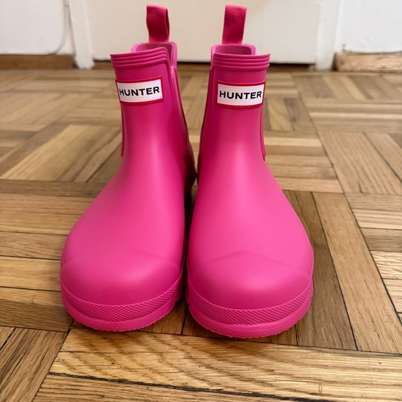 HUNTER Chelsea Rainboot size 7 - NEW in box!! - Picture 2 of 8
